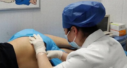 明明手指比大便细，为什么做肛门指检比拉屎疼？